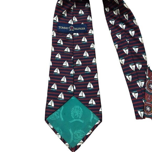 Vintage Tommy Hilfiger Double Pattern Tie Italian Silk USA Sailboats Stripes EUC - Picture 3 of 4